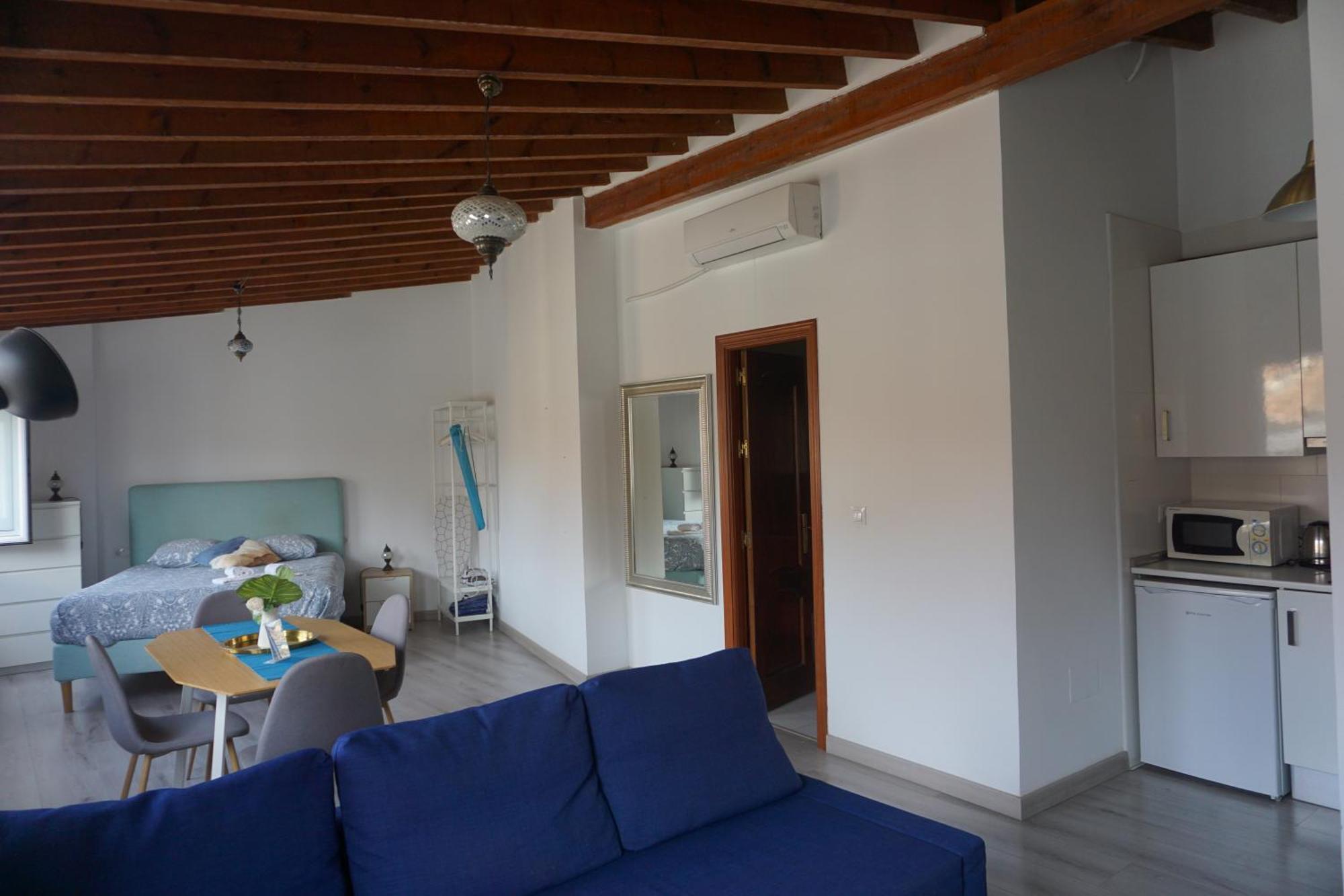 Apartamentos Mediterranea Centro Málaga Dış mekan fotoğraf