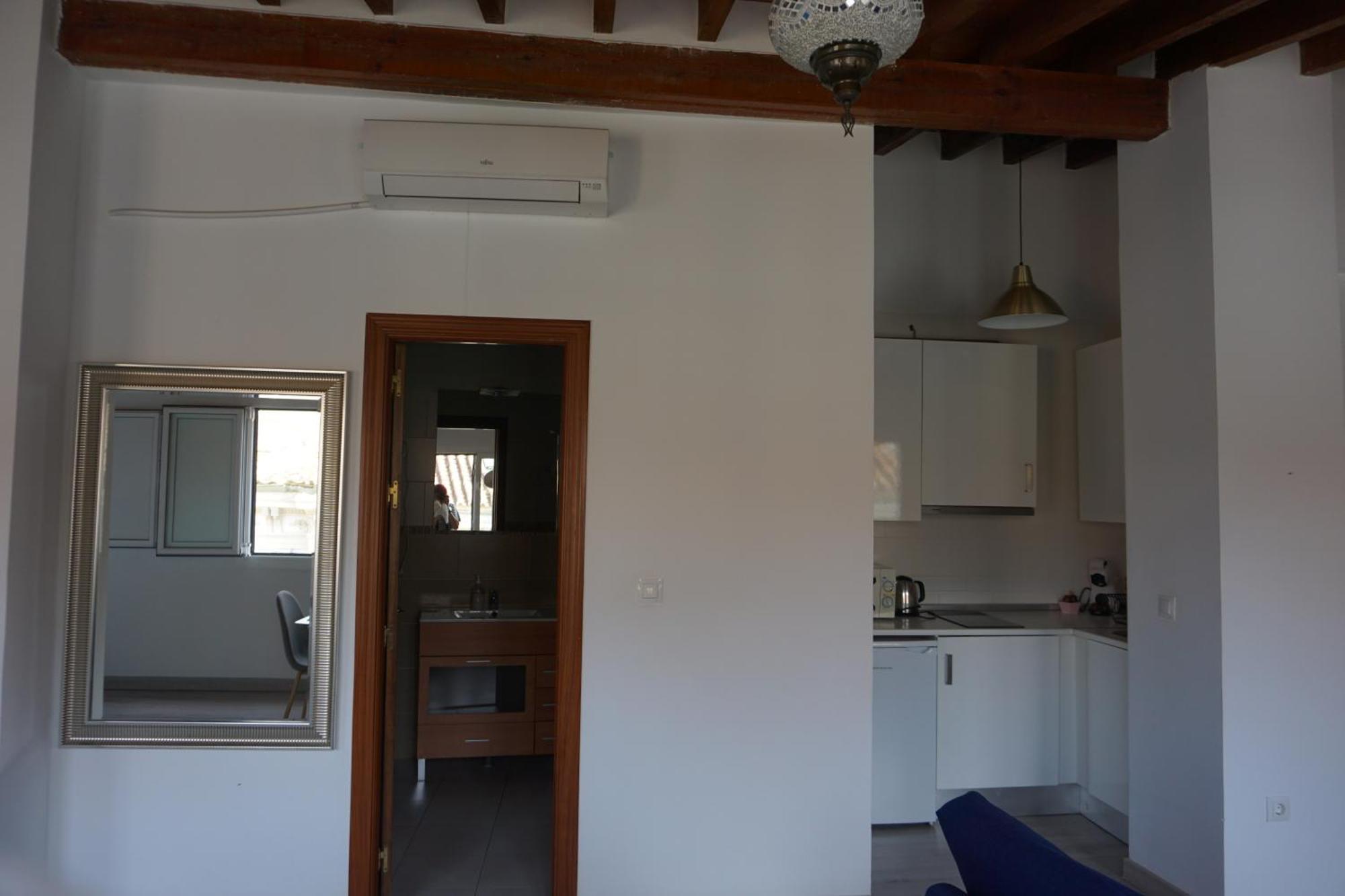 Apartamentos Mediterranea Centro Málaga Dış mekan fotoğraf