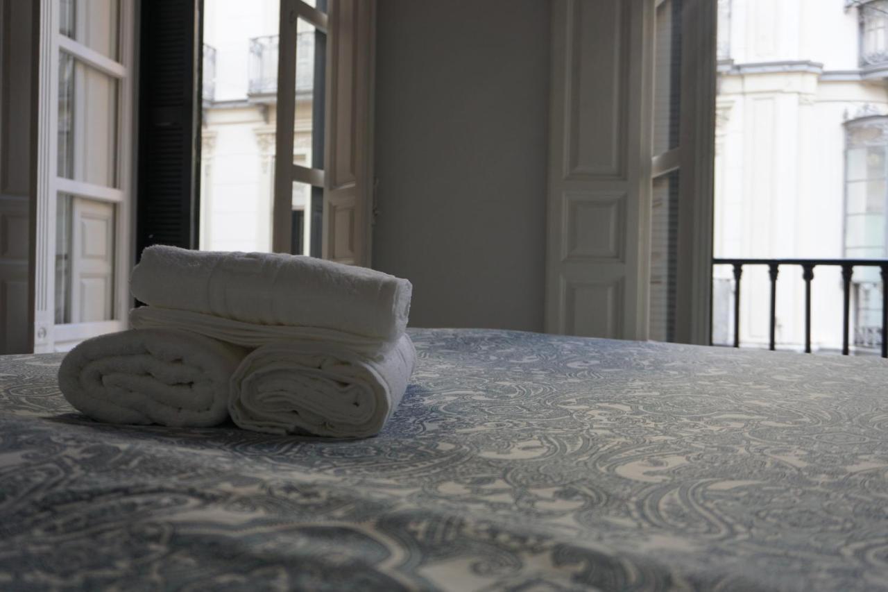 Apartamentos Mediterranea Centro Málaga Dış mekan fotoğraf