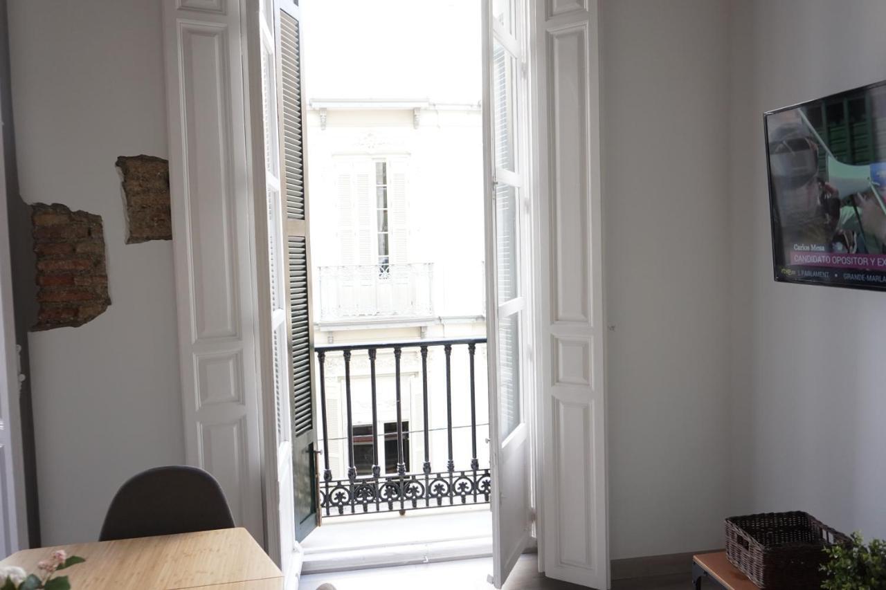 Apartamentos Mediterranea Centro Málaga Dış mekan fotoğraf