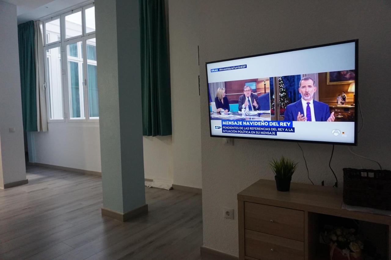Apartamentos Mediterranea Centro Málaga Dış mekan fotoğraf